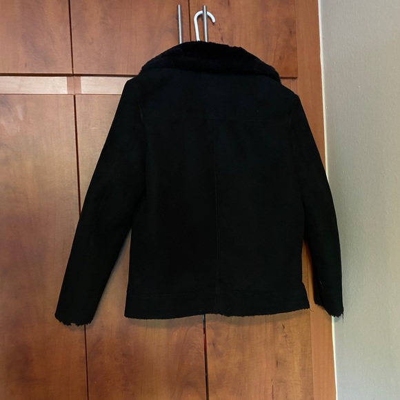 Faux fur jacket - Picture 3 of 3